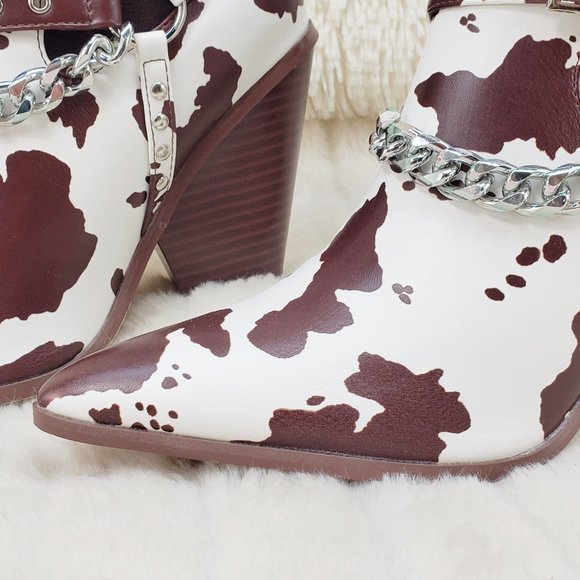 Demitri Brown White Cow Print Western Cowgirl Pull On Ankle Boot - Picture 4 of 13
